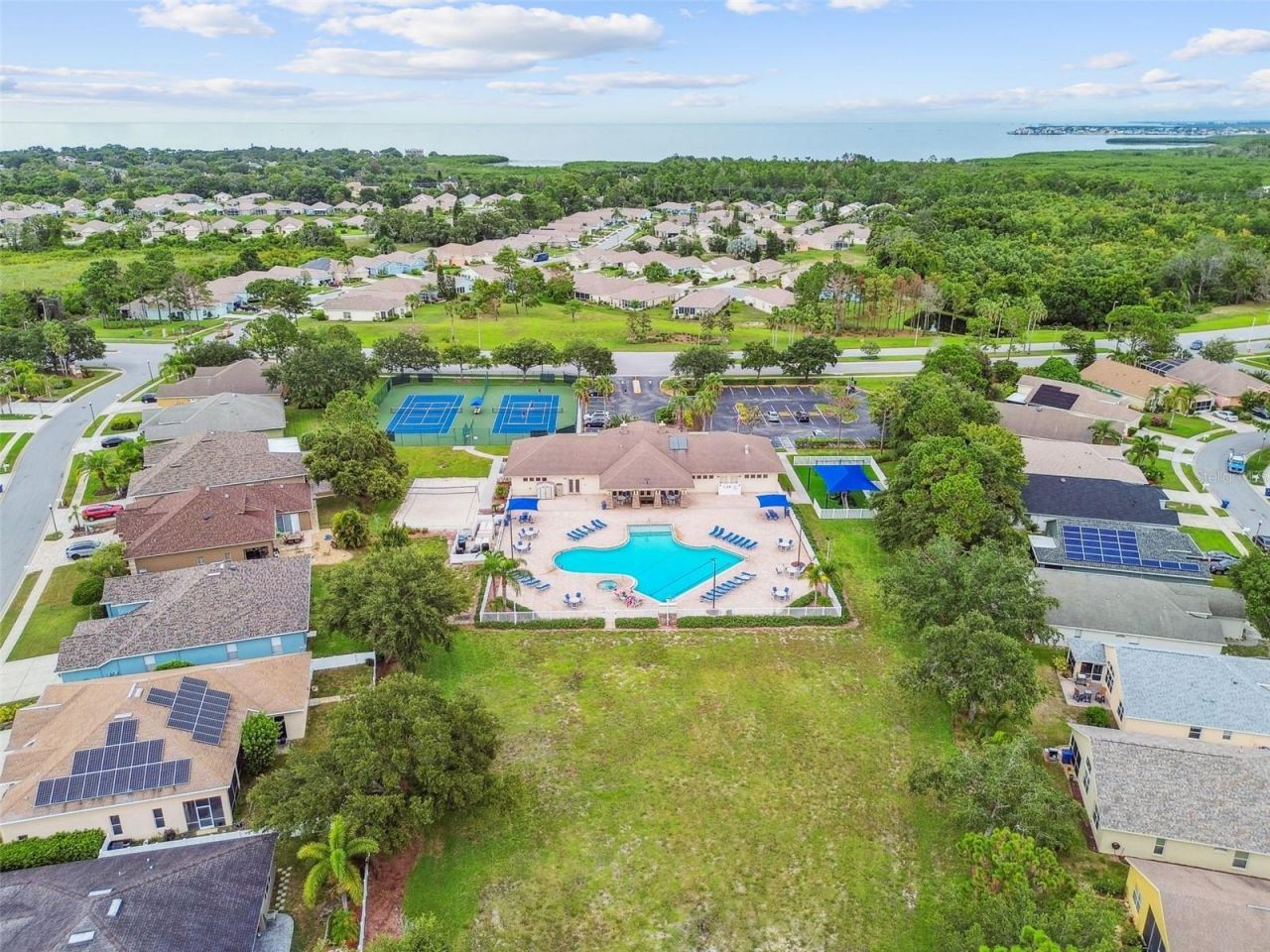 2501 Bay Field Court, Holiday, FL 34691 Photo