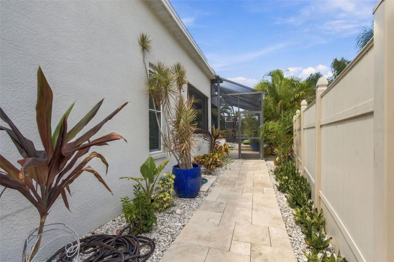 2501 Bay Field Court, Holiday, FL 34691 Photo