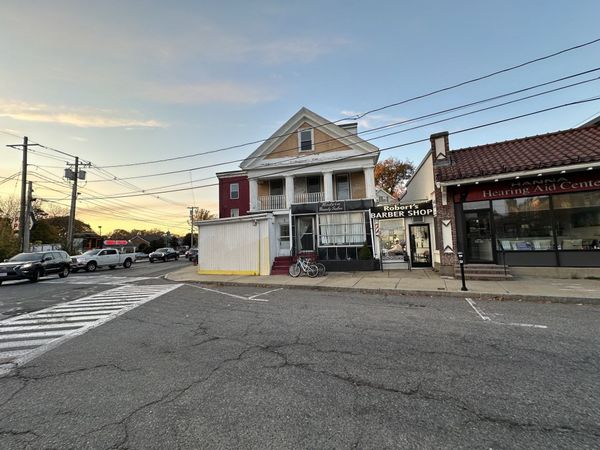 2 North Ave, Unit 2, Natick, MA 01760