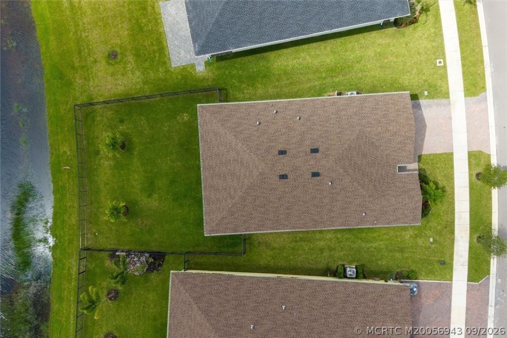 1120 SE Crosswood Way, Port Saint Lucie, FL 34984 Photo