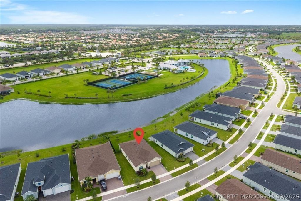 1120 SE Crosswood Way, Port Saint Lucie, FL 34984 Photo