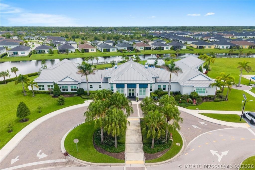1120 SE Crosswood Way, Port Saint Lucie, FL 34984 Photo