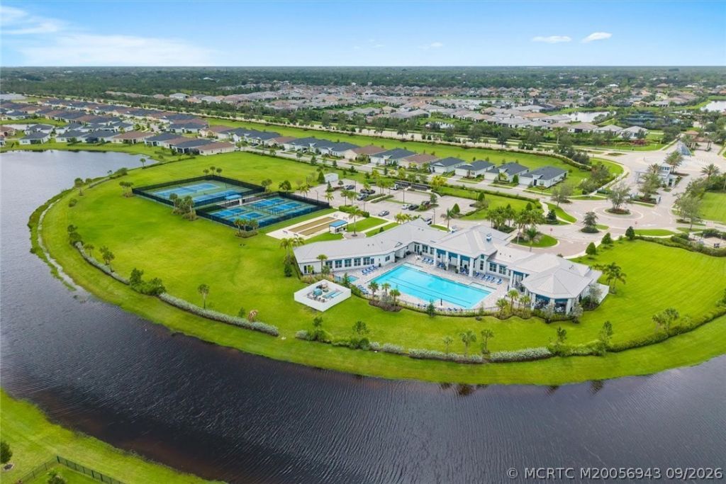 1120 SE Crosswood Way, Port Saint Lucie, FL 34984 Photo