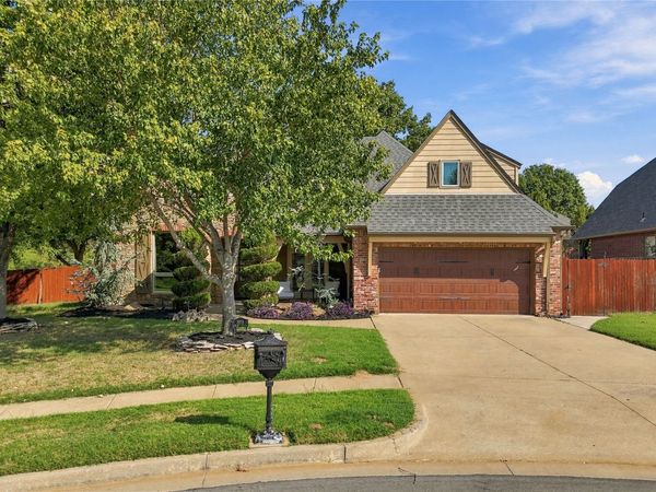 8809 E 119th Street S, Bixby, OK 74008
