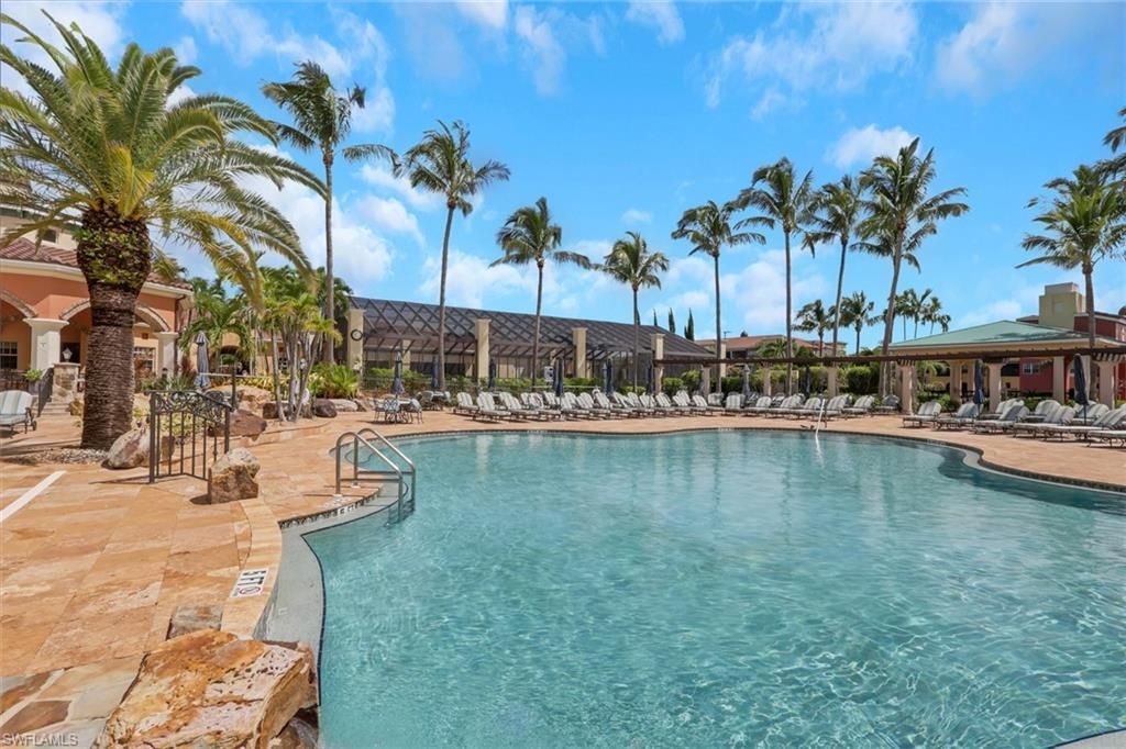 8524 Via Lungomare Cir, Unit 202, Estero, FL 33928 Photo