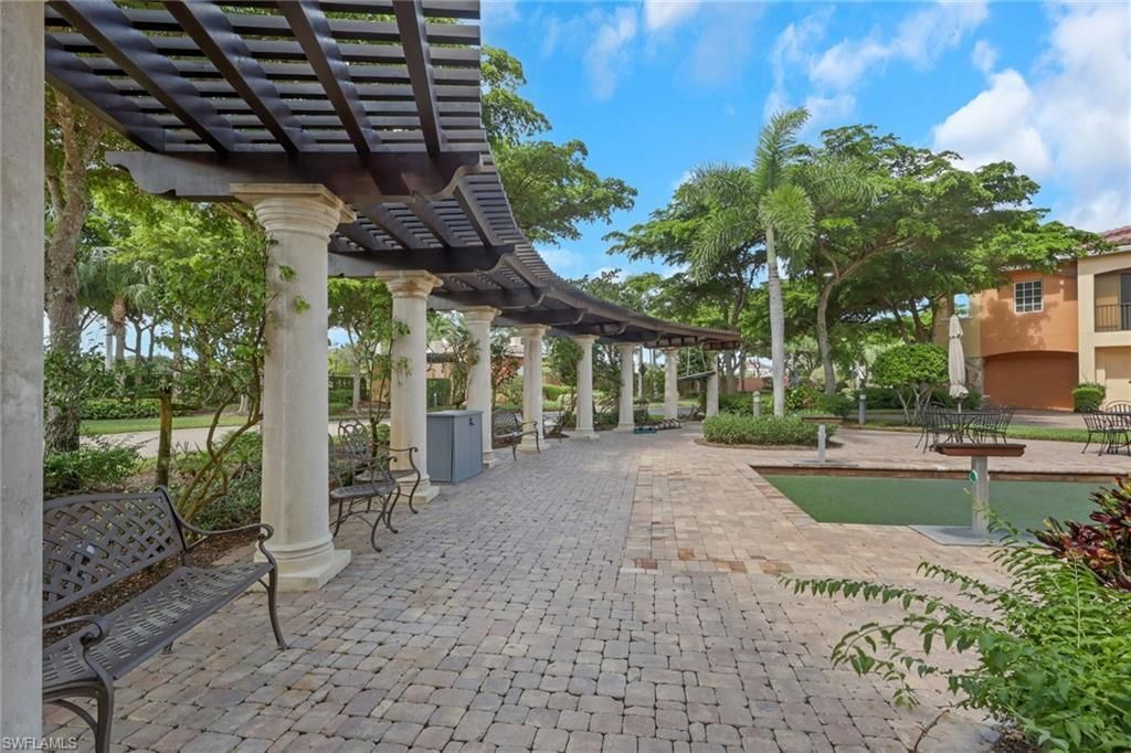 8524 Via Lungomare Cir, Unit 202, Estero, FL 33928 Photo