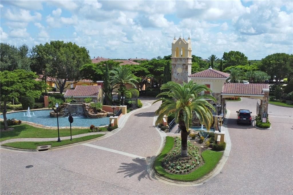 8524 Via Lungomare Cir, Unit 202, Estero, FL 33928 Photo