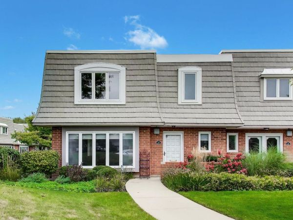 739 Concorde Drive , Highland Park, IL 60035