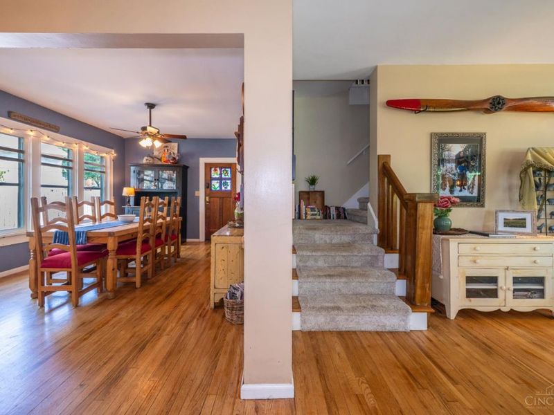 204 W Schantz Avenue, Oakwood, OH 45409 Photo 5