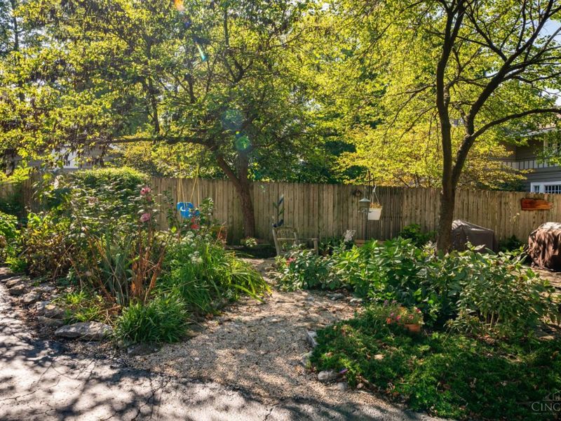 204 W Schantz Avenue, Oakwood, OH 45409 Photo 67