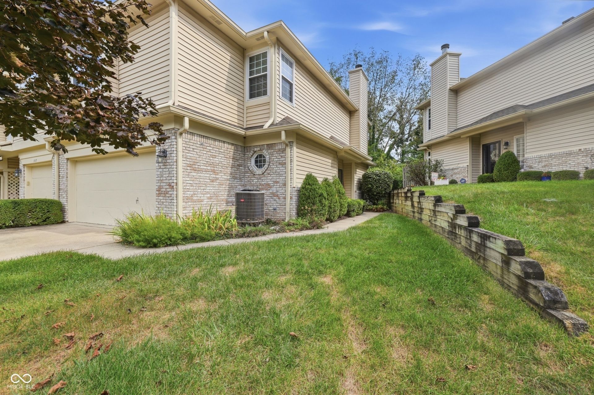 1009 Evening Shade Lane, Beech Grove, IN 46107 Main Photo