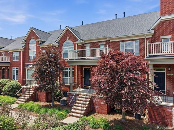 1528 Devon Lane , Troy, Mi 48084