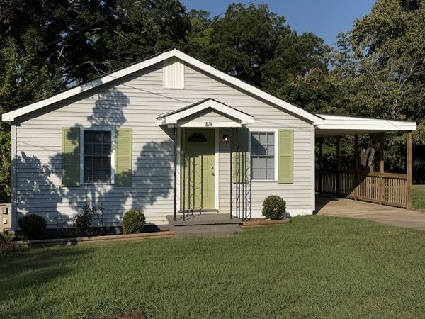 814 S High St , Winchester, TN 37398