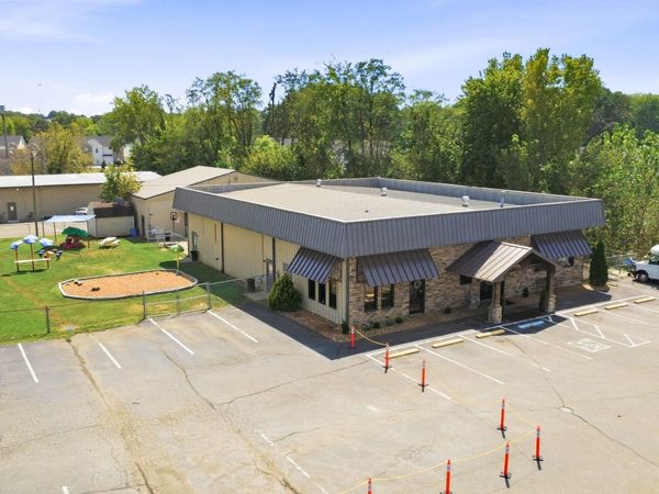 570 Fire Station Rd , Clarksville, TN 37043