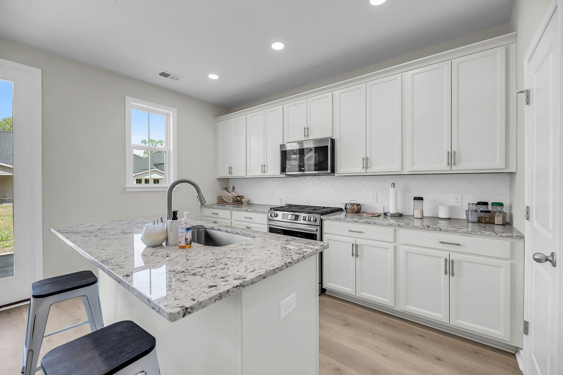 8713 Revival Road Photo 5