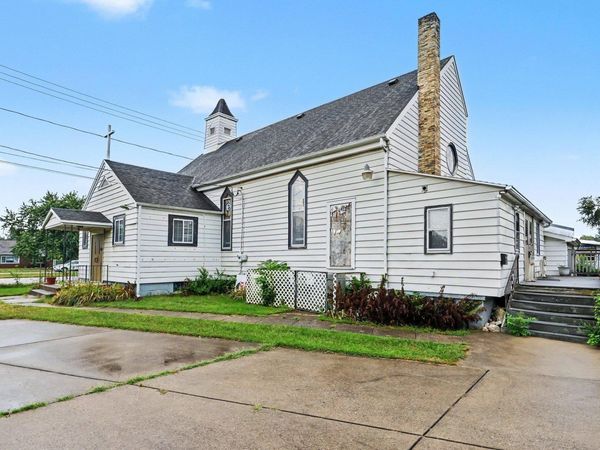 24172 State Road 2, South Bend, IN 46619