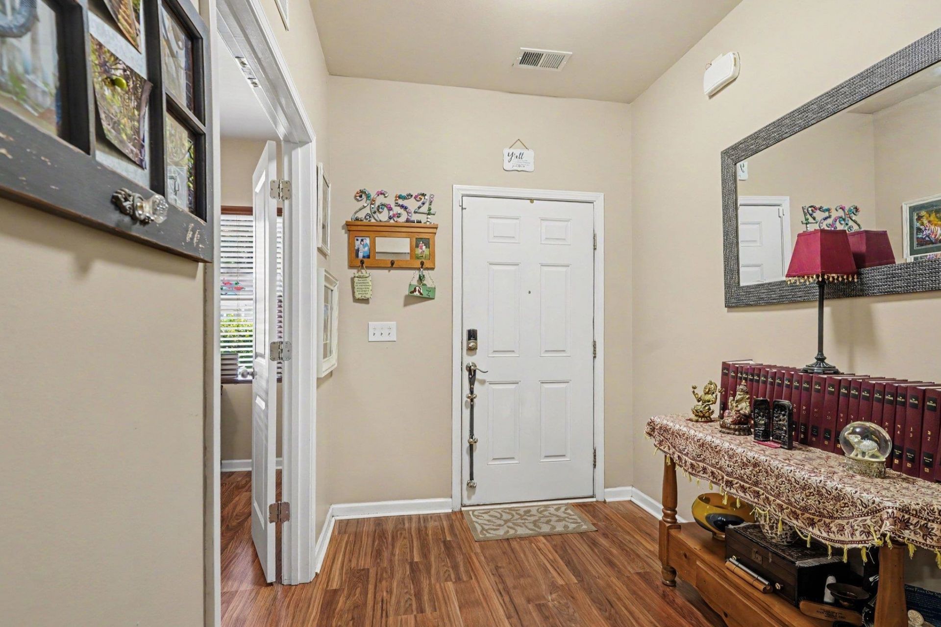 2654 Great Scott Dr.  Photo 7