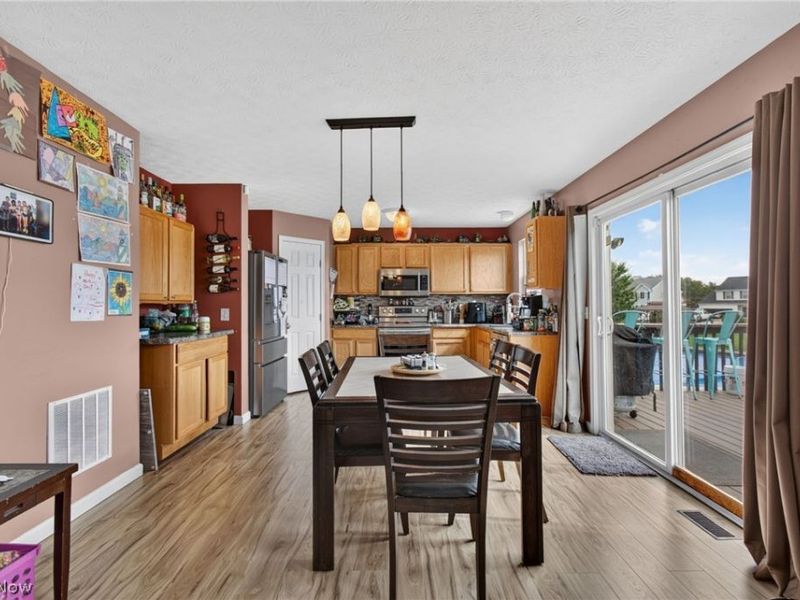 2698 Dutch Circle NE, Canton, OH 44721 Photo 11