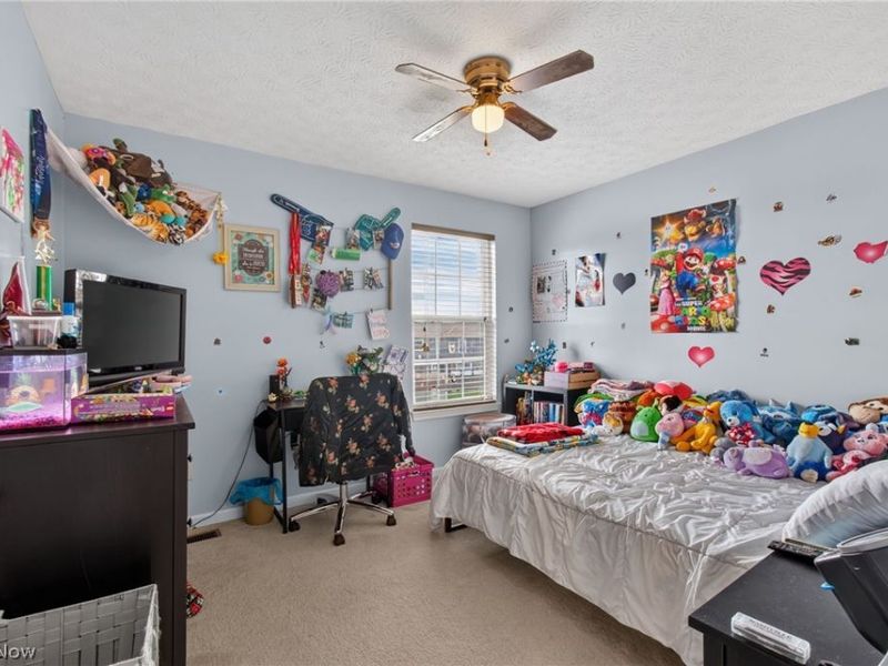 2698 Dutch Circle NE, Canton, OH 44721 Photo 17