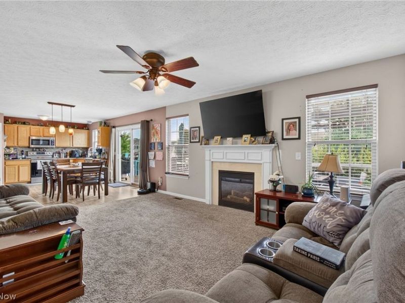 2698 Dutch Circle NE, Canton, OH 44721 Photo 6