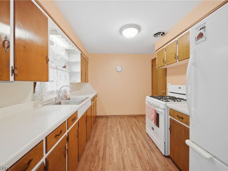 1009 Niles Street SW, Massillon, OH 44647 Photo 8