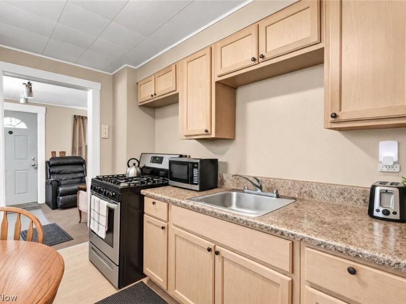 954 Archer Road, Bedford, OH 44146 Photo 9