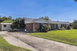 132 Burnsdowne Road photo 4
