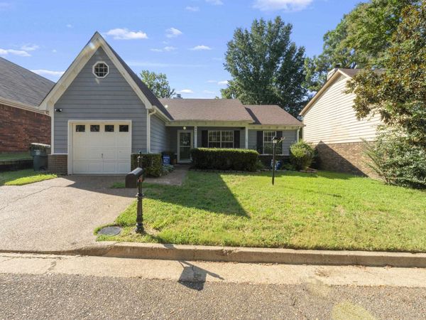 8407 HONEY DR, Memphis, TN 38016