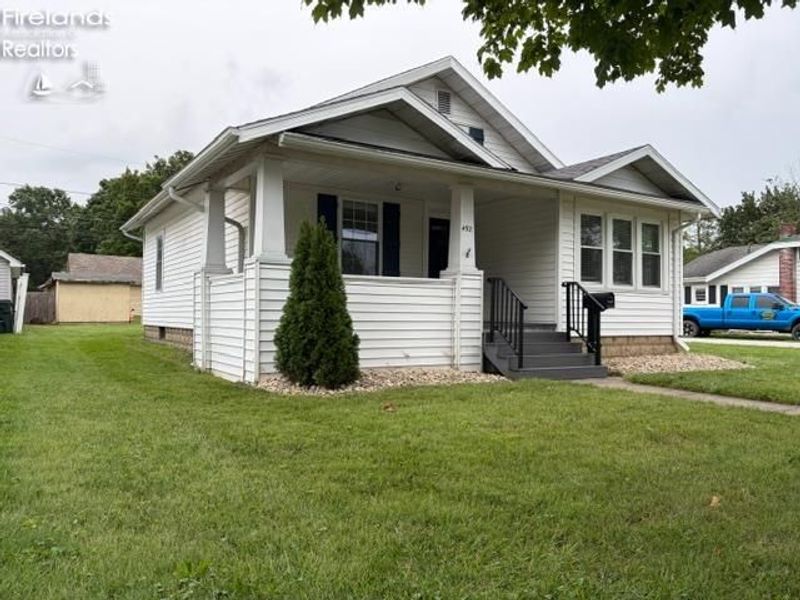 492 N Washington, Tiffin, OH 44883 Photo 3