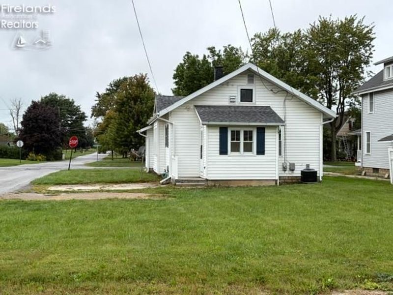 492 N Washington, Tiffin, OH 44883 Photo 5