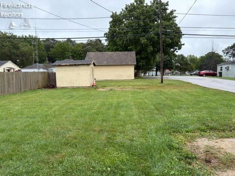 492 N Washington, Tiffin, OH 44883 Photo 9