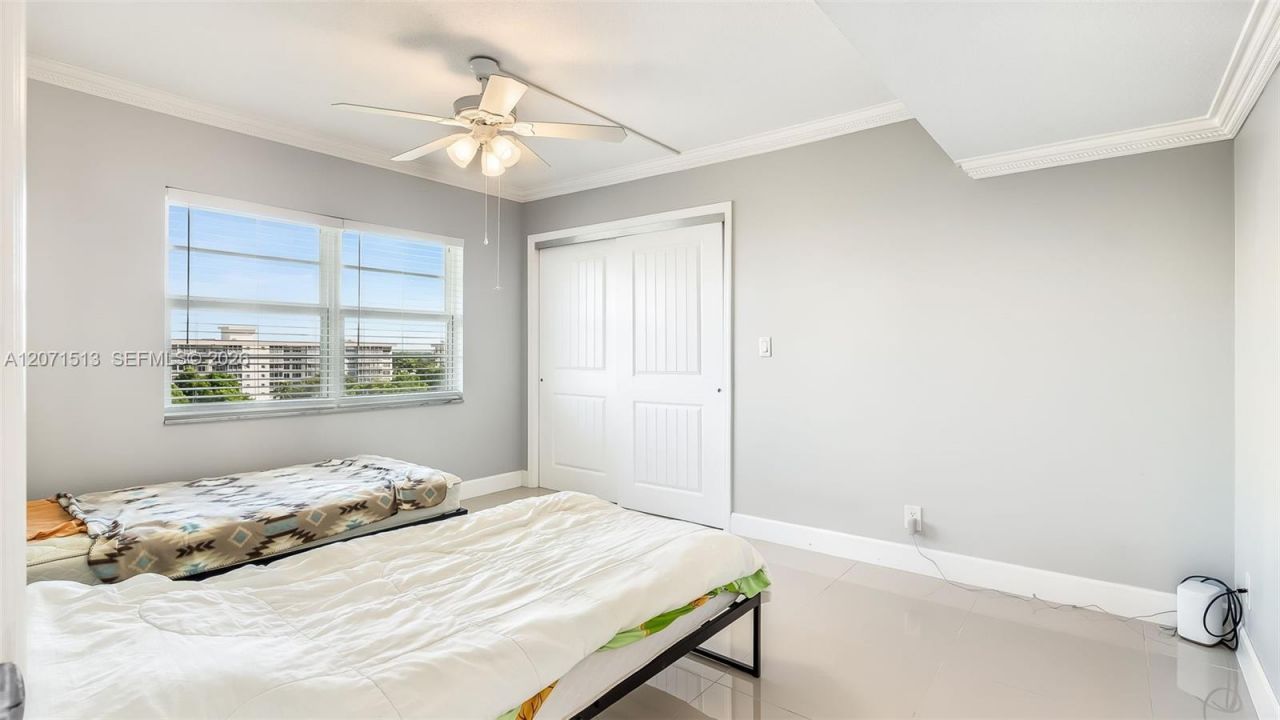 3300 N Palm Aire Dr, Unit 910, Pompano Beach, FL 33069 Photo
