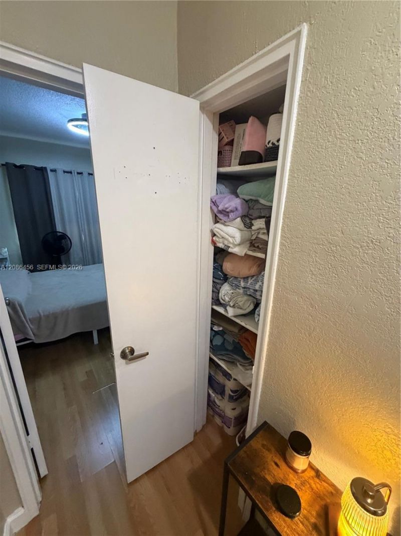 3570 SW 9th Ter , Unit 9B, Miami, FL 33135 Photo
