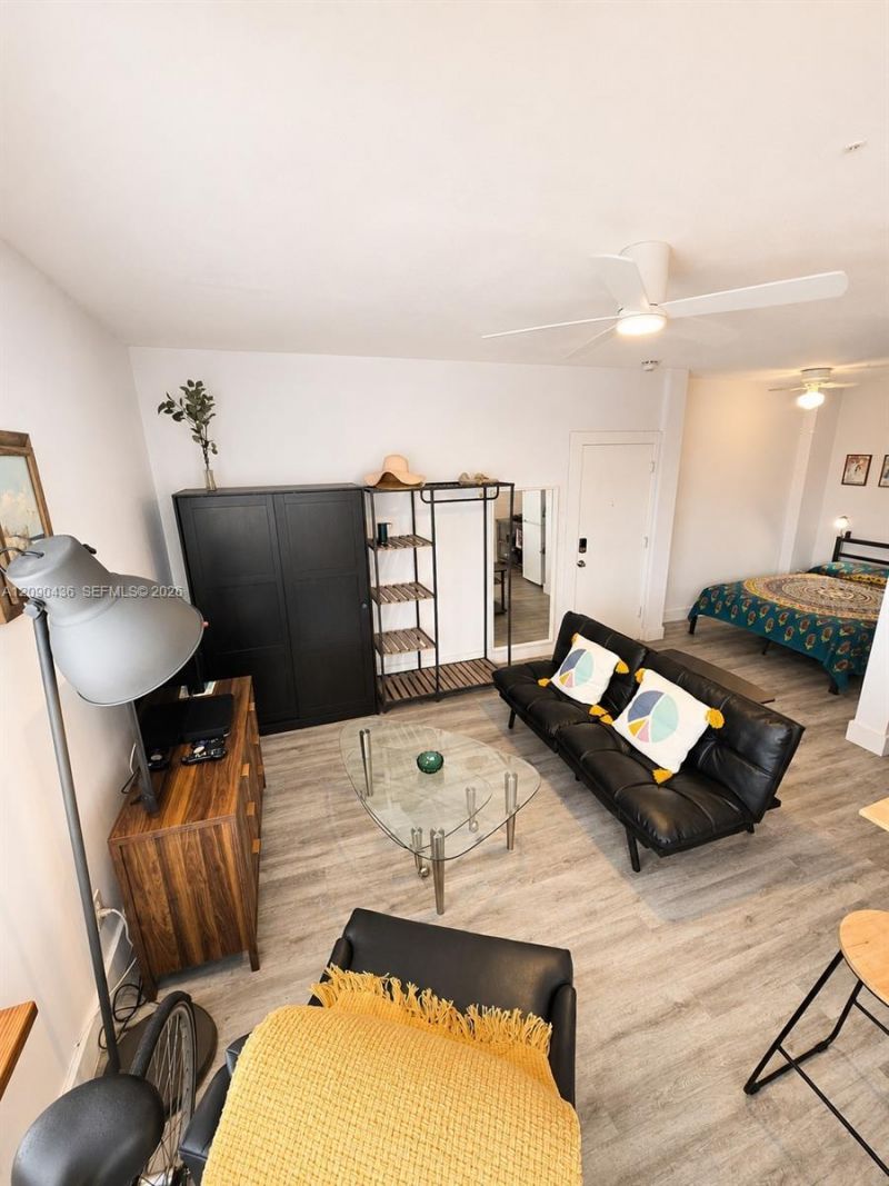 3710 Collins Ave , Unit N-309, Miami Beach, FL 33140 Photo
