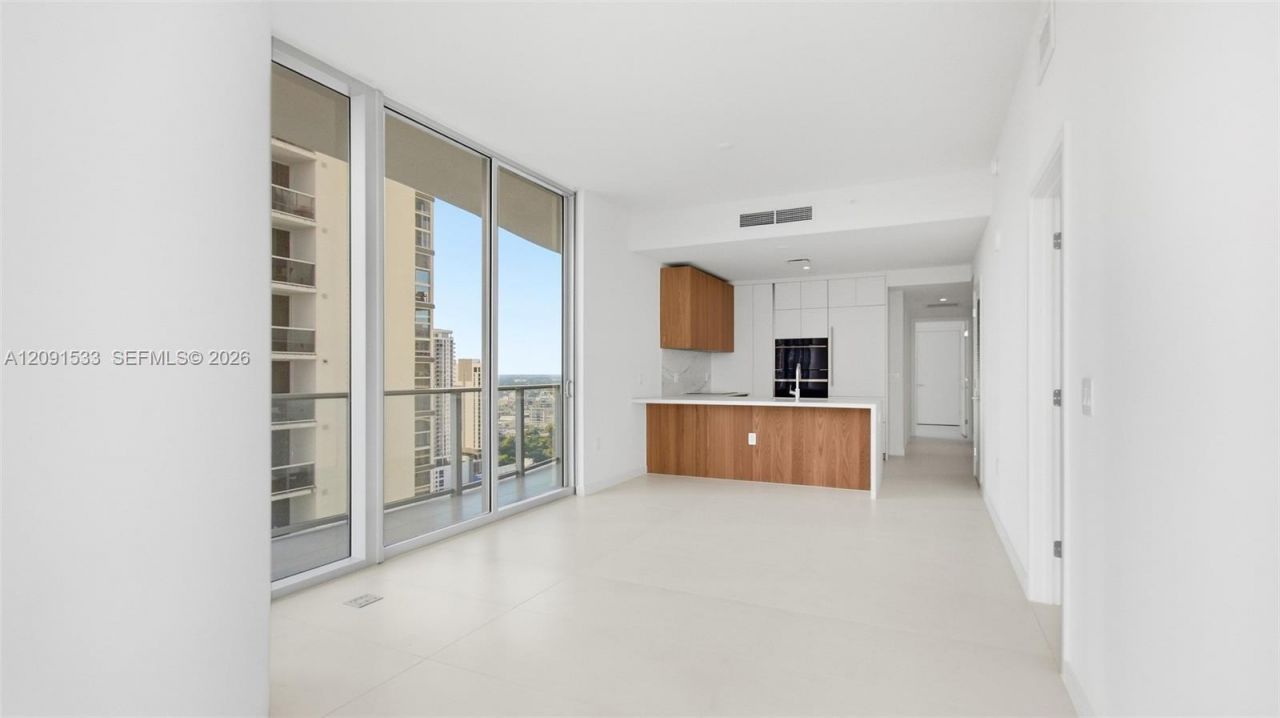 1400 Biscayne Blvd , Unit 2902, Miami, FL 33132 Photo