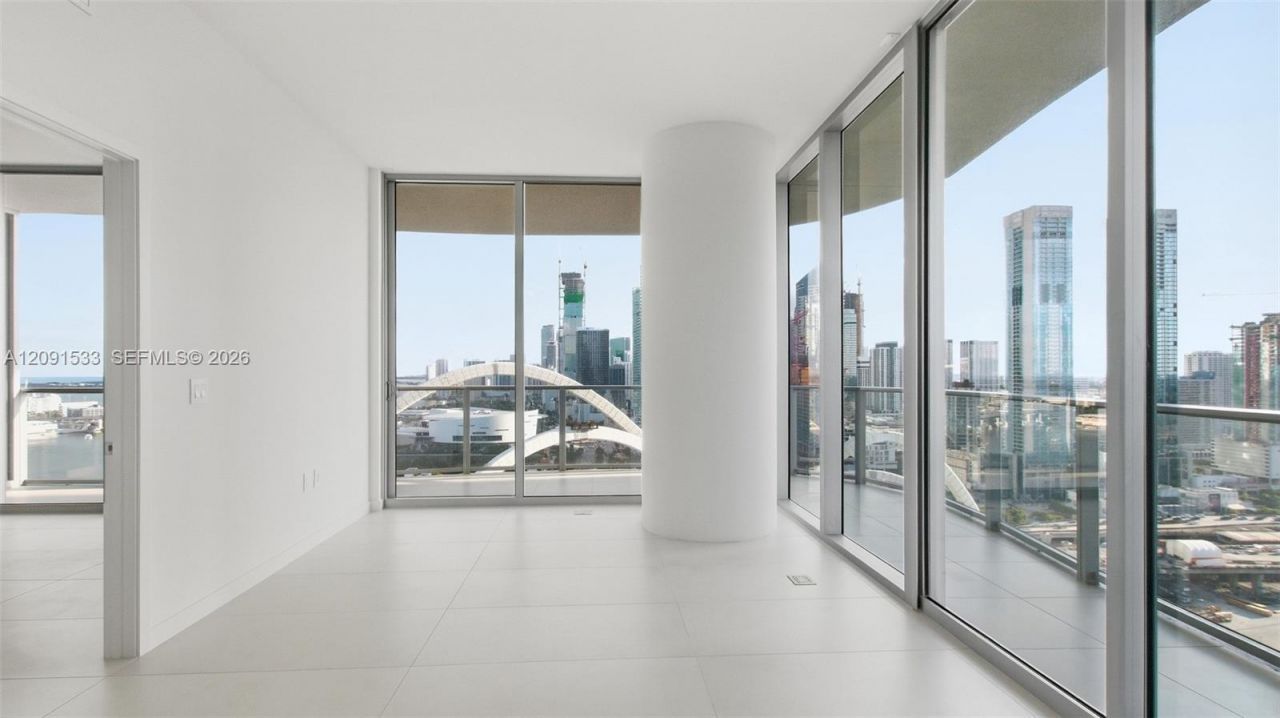 1400 Biscayne Blvd , Unit 2902, Miami, FL 33132 Photo