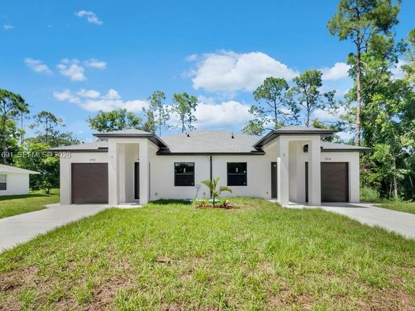 2416/2418 Joe ave south , Lehigh Acres, FL 33973