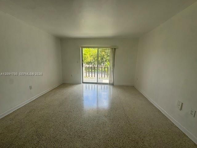 6365 SW 8th St, Unit 12, Miami, FL 33144 Photo