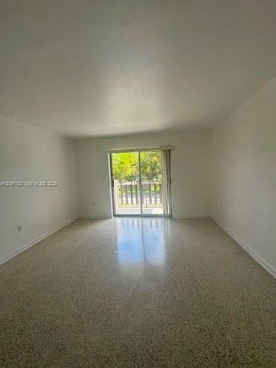6365 SW 8th St, Unit 12, Miami, FL 33144 Photo