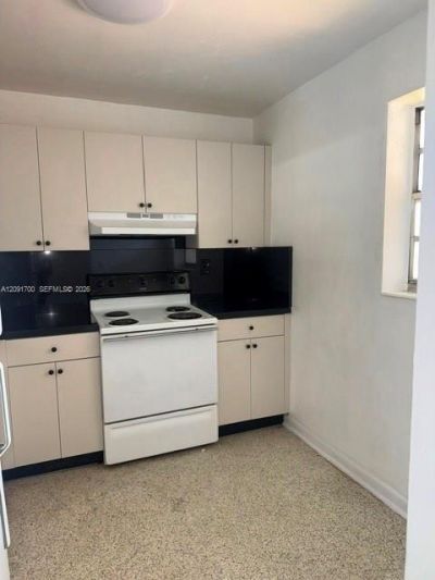 6365 SW 8th St, Unit 12, Miami, FL 33144 Photo