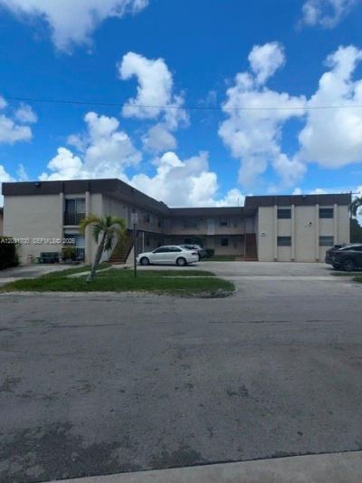6365 SW 8th St, Unit 12, Miami, FL 33144 Photo