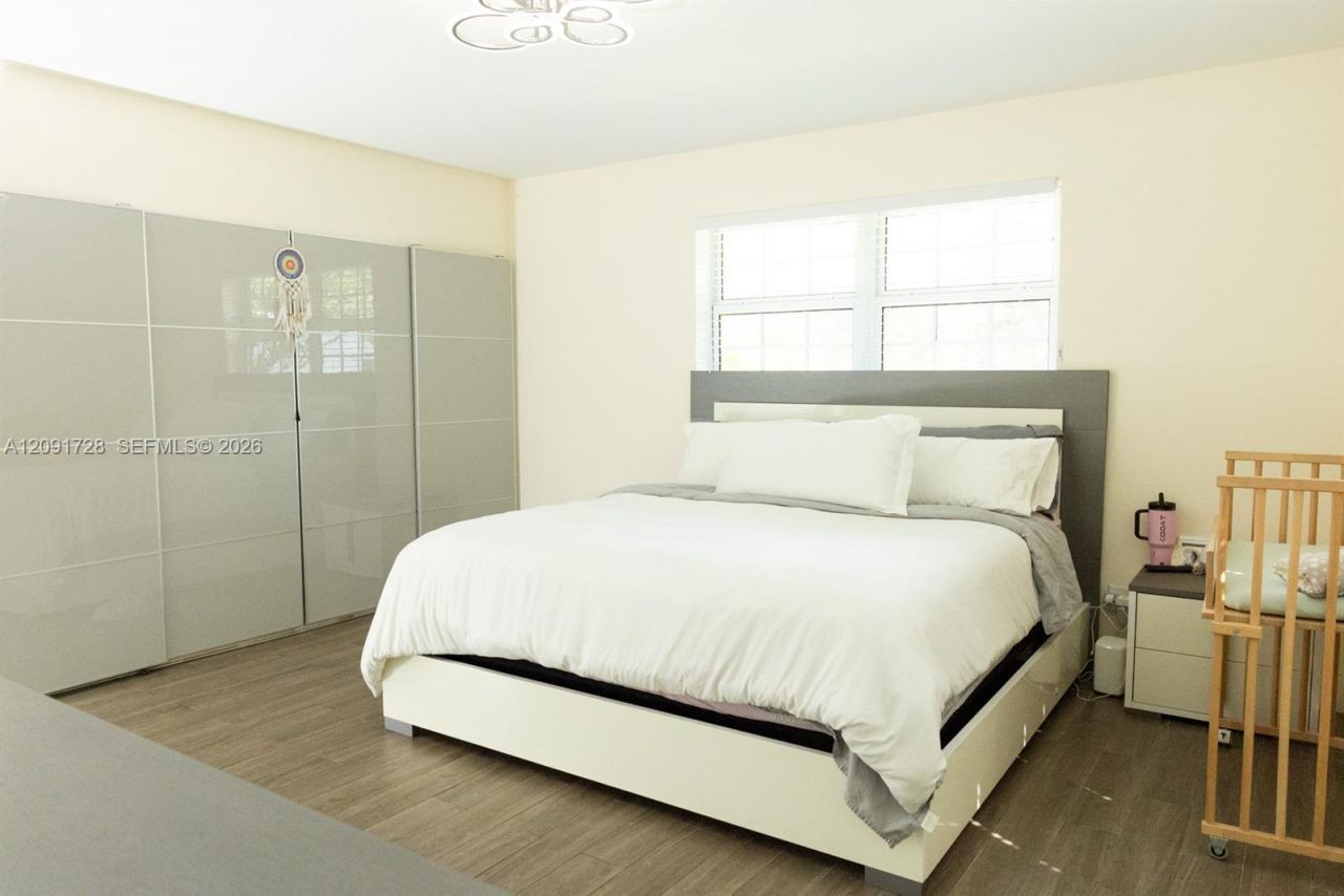 1320 Arthur St , Unit 1320, Hollywood, FL 33019 Photo