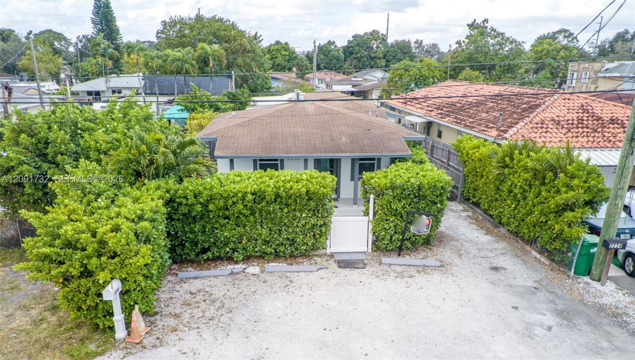 2230 SW 60th Ct, Miami, FL 33155 Photo