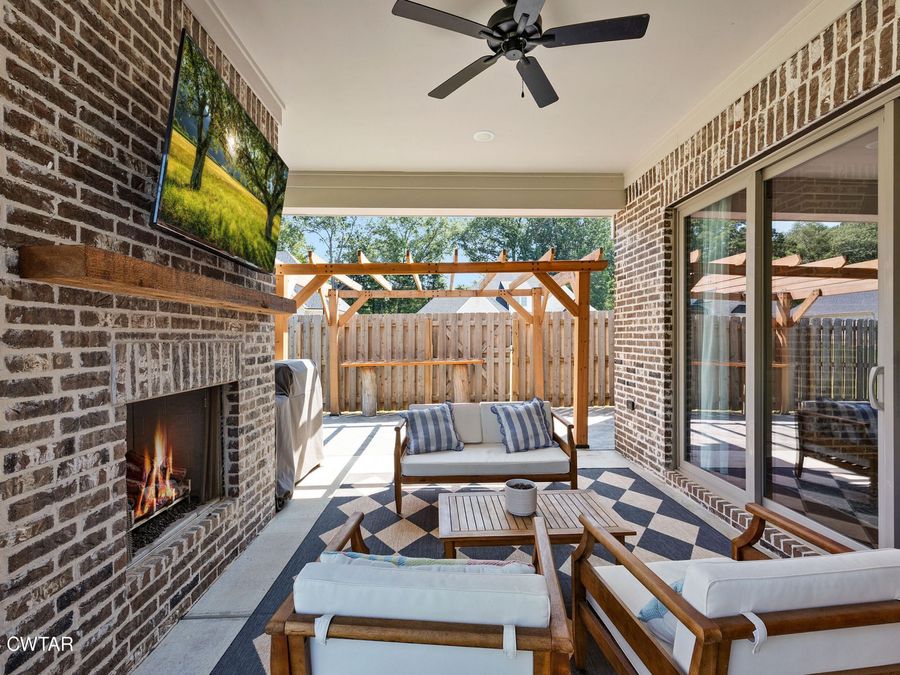 Property Image 32