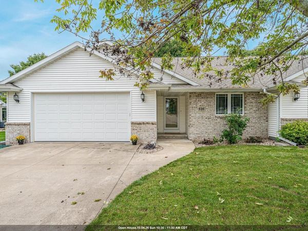 646 S LINCOLN STREET, Hortonville, WI 54944