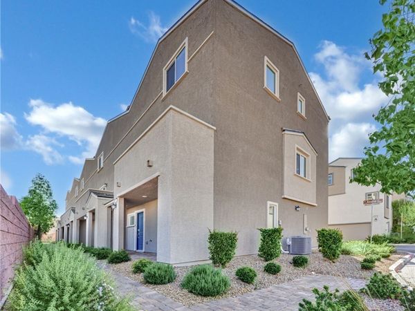 3558 Reserve Court, Las Vegas, NV 89129
