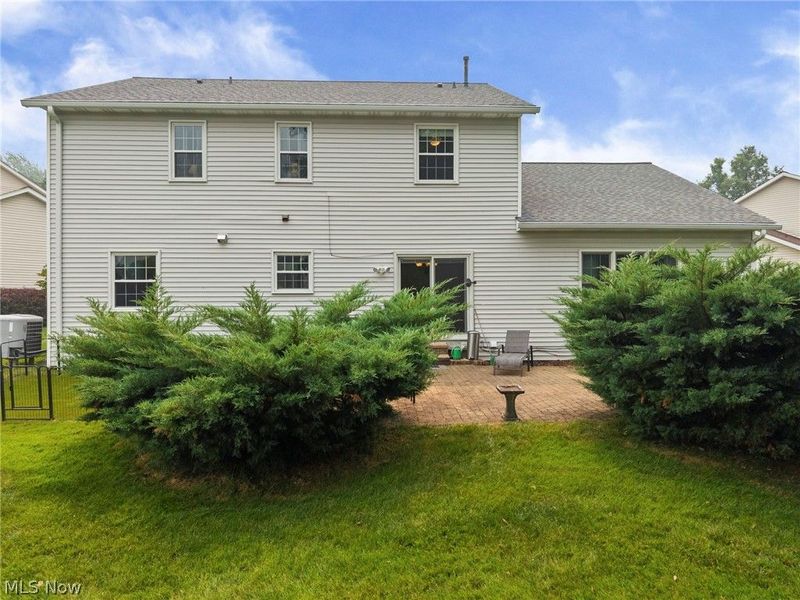 17118 Woodlawn Court, Strongsville, OH 44149 Photo 5