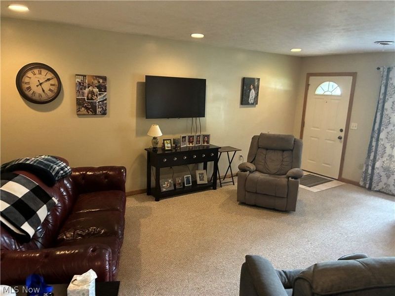 400 Park Drive SE, Brewster, OH 44613 Photo 10