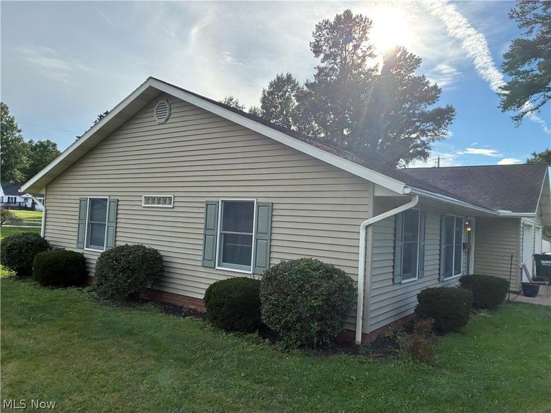 400 Park Drive SE, Brewster, OH 44613 Photo 15