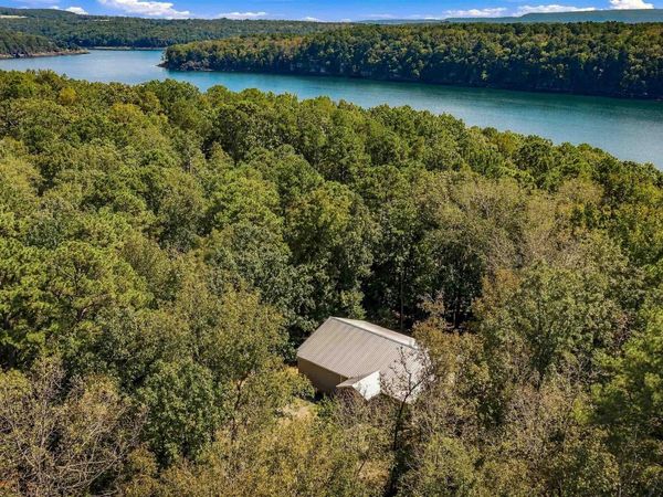 277 Highland Road , Tumbling Shoals, AR 72581